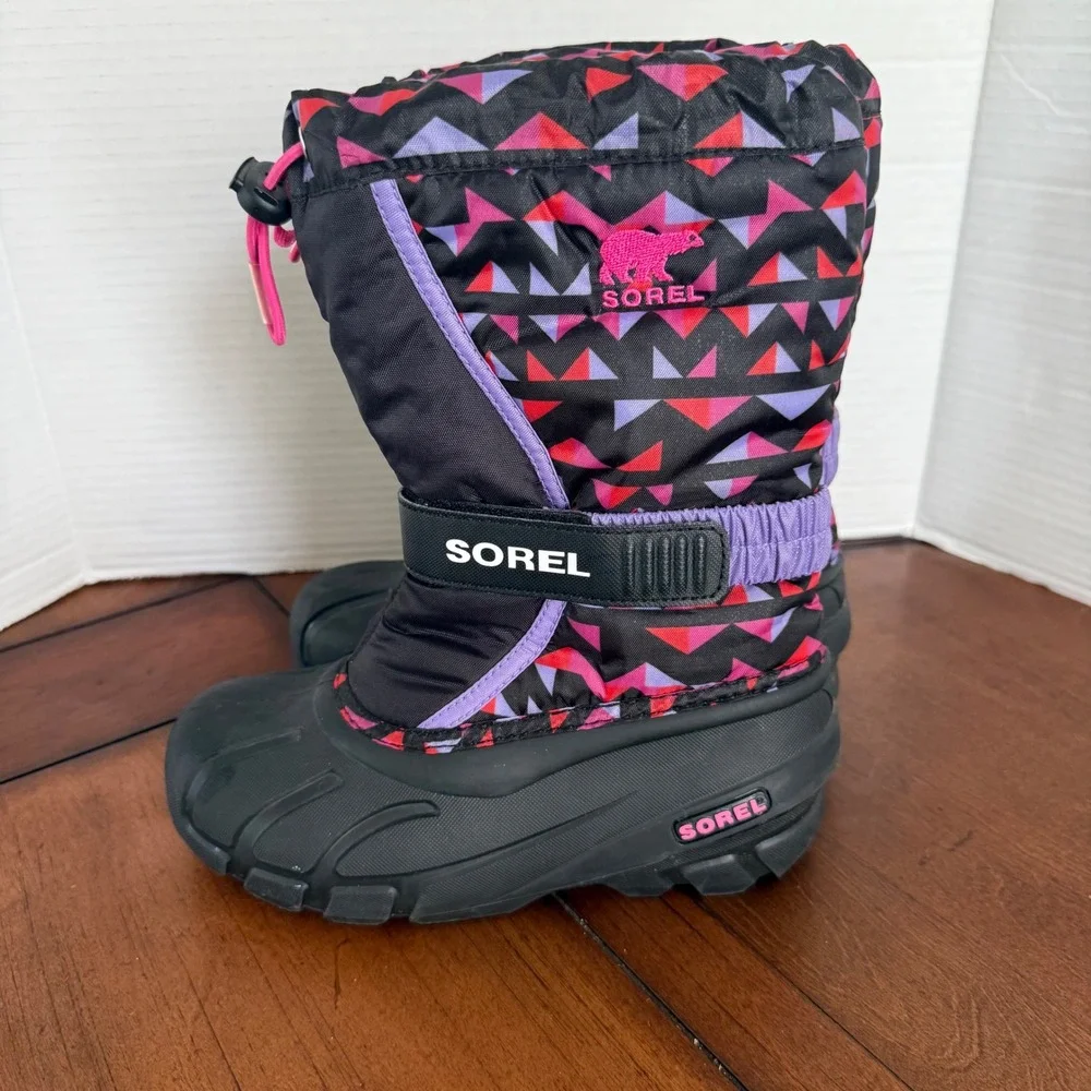 Sorel Pink Purple Geometric Flurry Pattern Winter Snow Boots Girls Size 2